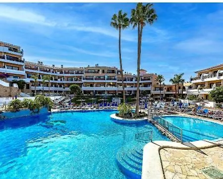 Albatros Complex With Heated Pool Appartement