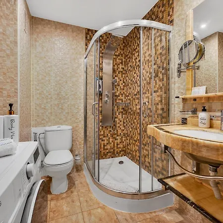 Albatros Complex With Heated Pool *
